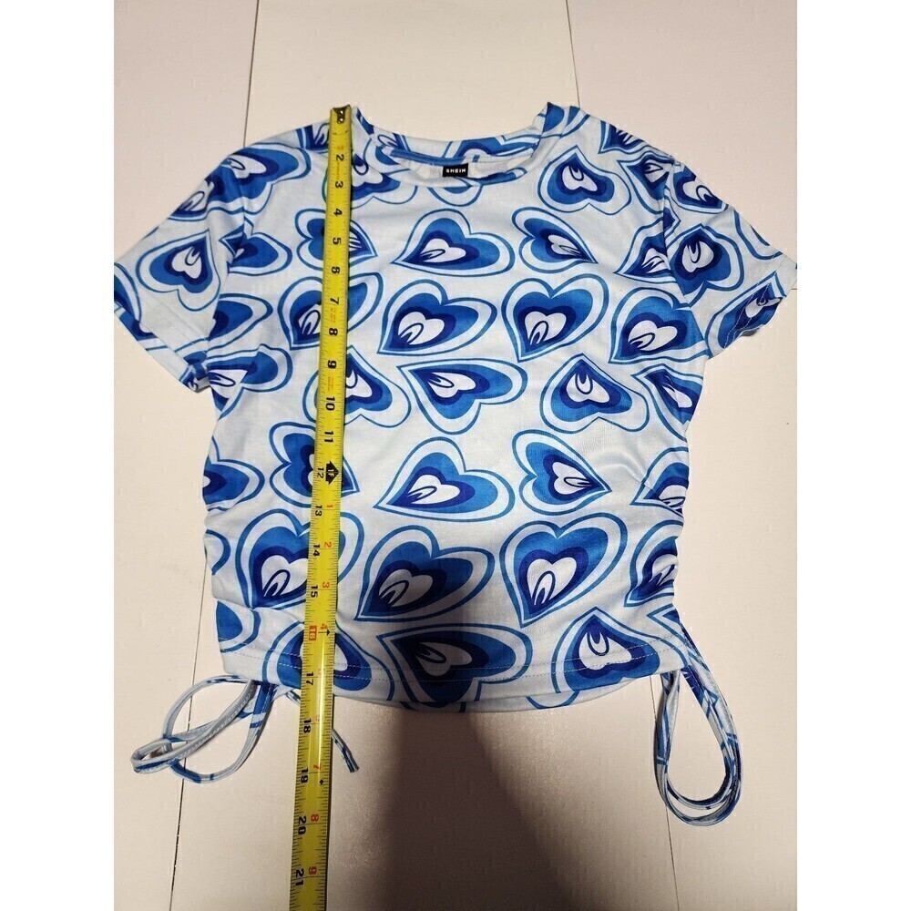 Qutie 90s Ruched Drawstring Side Heart Top - Picture 9 of 10